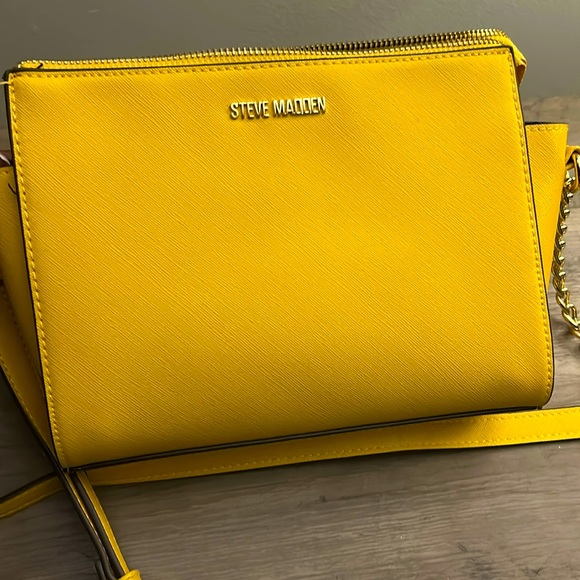 Steve Madden Yellow crossbody bag - Picture 5 of 5